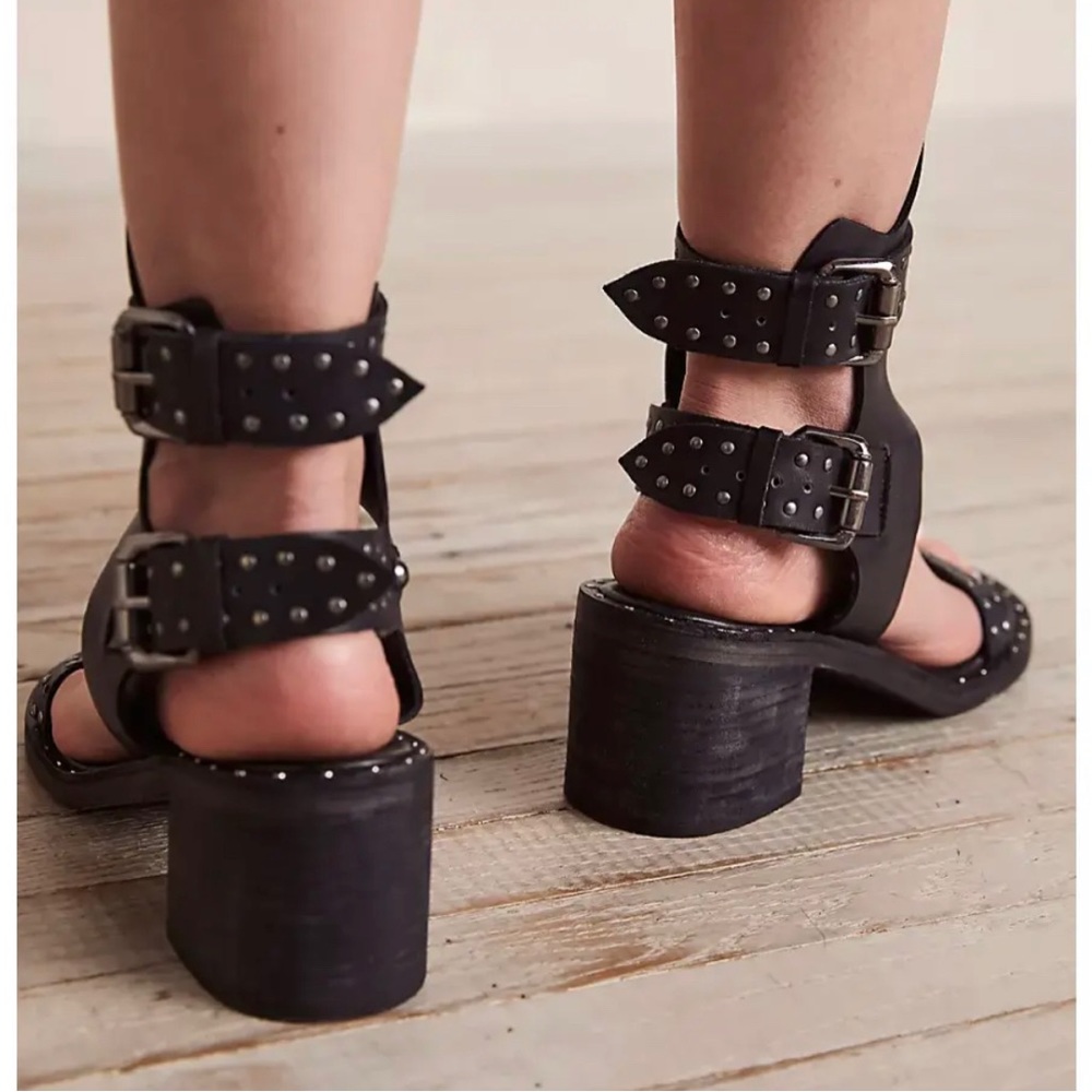 free people HAPPINESS HEELED SANDAL .